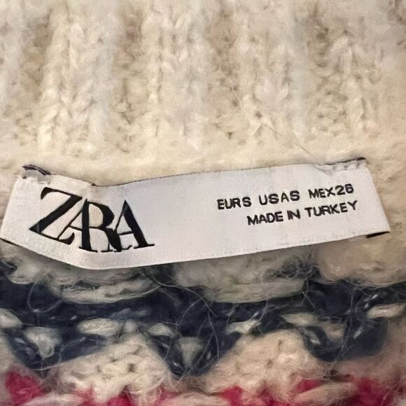 Zara Multicolor Rainbow Stripe Knit Sweater Soft Cozy Oversized Crew Neck Size S - Picture 7 of 8
